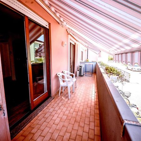 Appartamento The Nest Riva del Garda Esterno foto